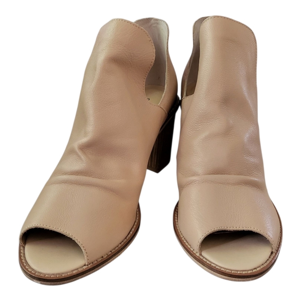 Chinese Laundry Carlita Peep Toe‎ Bootie Tan Womens Size 10 New